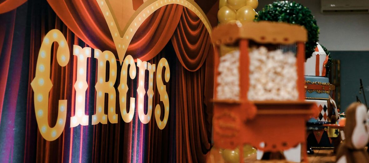 circus theme party